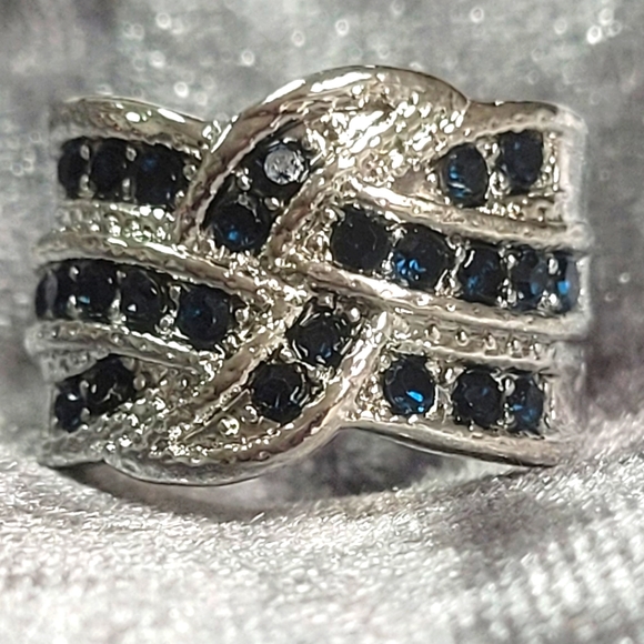 Jewelry - Luxury Dark Blue Statement Ring